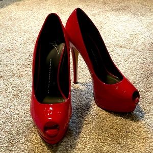 Red heels!!